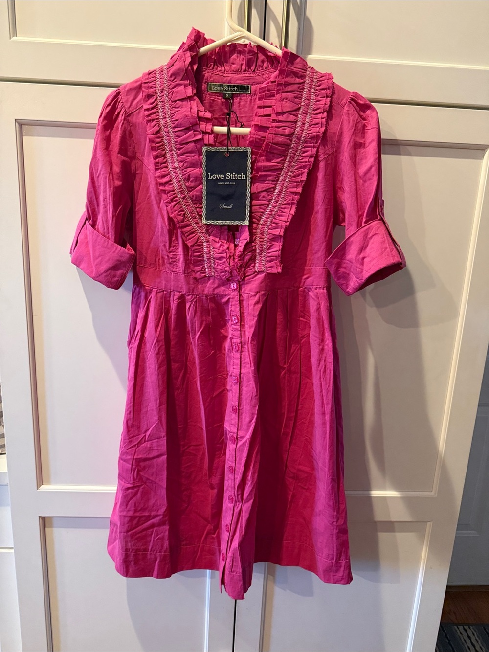 100% cotton Love Stitch Hot Pink Ruffle Button-Front Dress small